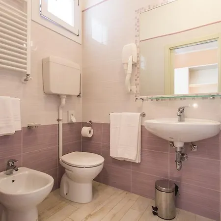 Lido ホテル ベラーリア・イジェア・マリーナ