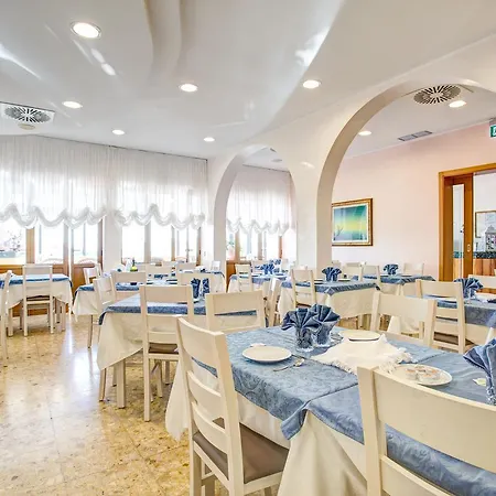 Lido 2* ベラーリア・イジェア・マリーナ