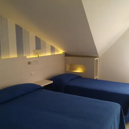 ホテル Lido ベラーリア・イジェア・マリーナ