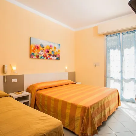 Otel Lido 2*