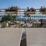 Szálloda Lido 2*