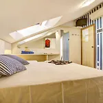 Lido